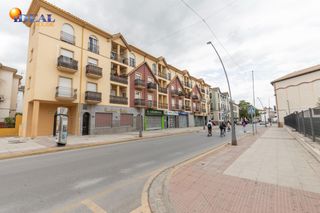 Appartamento  Avenida hispanidad 16. Precioso piso en una zona inmejorable de santa fe