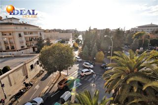 Rent Flat in Calle santa barbara 18. B6087j1. espectacular piso de 4 dormitorios junto al campus de f