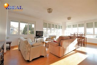 Alquiler Piso en Calle santa barbara 18. B6087j1. espectacular piso de 4 dormitorios junto al campus de f