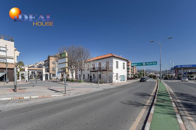 Foto de3d3bd8-1e35-4c20-a73b-bbe50f6a3cc5. Aparcament cotxe a San Miguel Armilla
