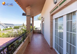 Chalet  Calle mulhacen 20. Chalet independiente con piscina privada en barrio de monachil
