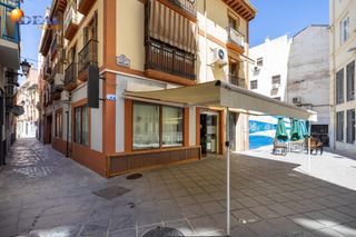 Local Comercial a Del pulgar 2. Local en casco histórico con negocio en rentabilidad