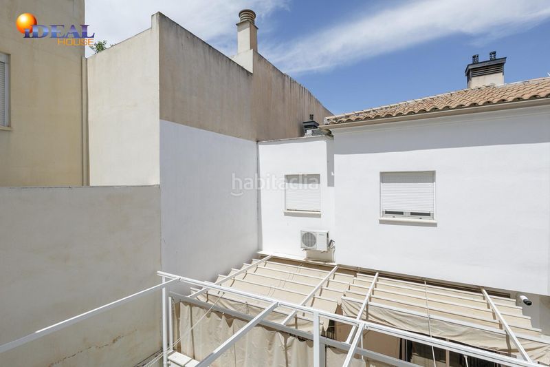 Foto 3a83e035-d221-4089-9f83-09519d8413ac. Casa adossada amb calefacció aparcament a San Miguel Armilla