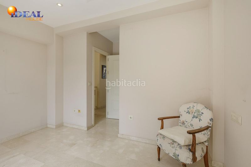 Foto 6bc015fa-77bf-4b19-9f20-221c0f723650. Casa adossada amb calefacció aparcament a San Miguel Armilla