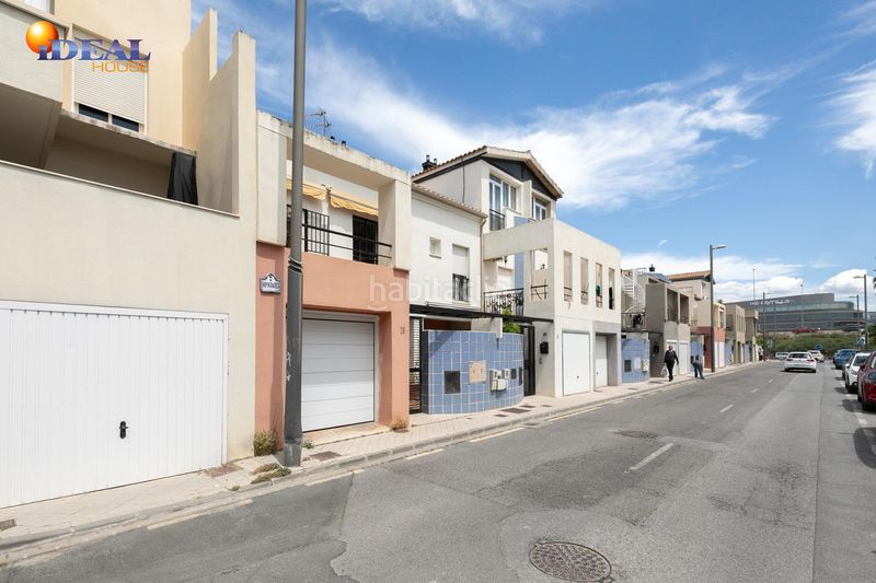 Foto 7dba93d9-3f55-4f0e-890e-09779e22128a. Casa adossada amb calefacció aparcament a San Miguel Armilla