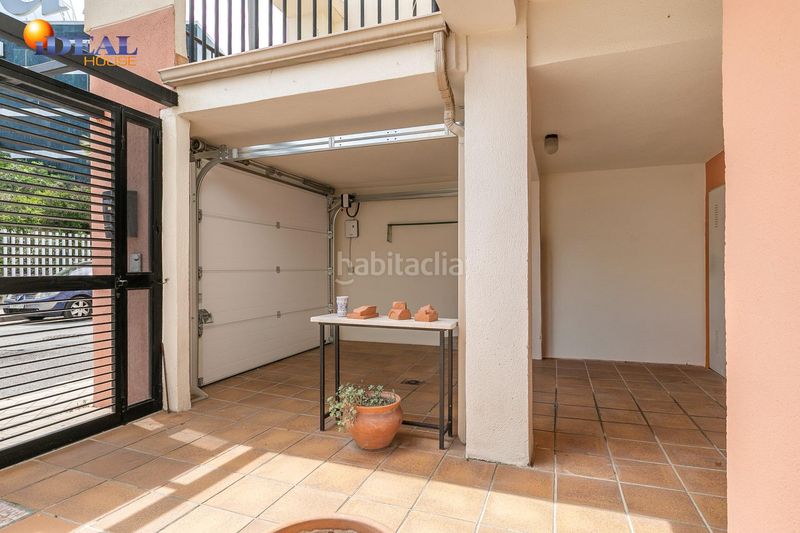 Foto c4dd4c22-d031-42fc-aaec-794edf501fa4. Casa adossada amb calefacció aparcament a San Miguel Armilla