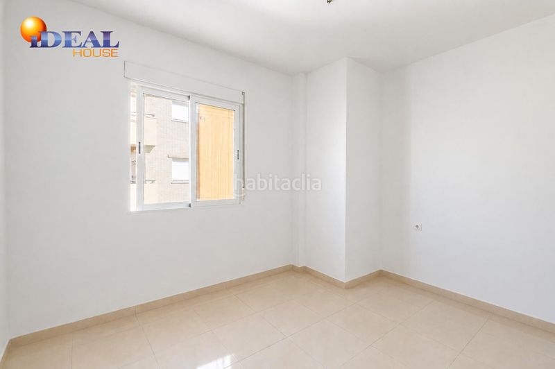 Foto 374df0fa-e965-4021-8a71-f3a84d127f9c. Pis amb aparcament a Atarfe