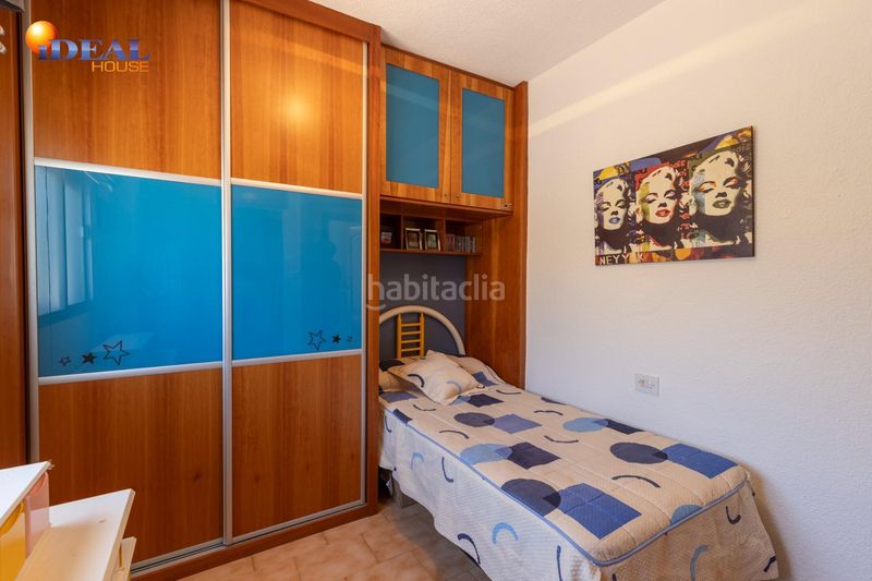 Foto 62a348ed-344b-4627-b3fc-fd3d3bbee252. Casa adossada amb calefacció aparcament a Avda. De los Ogíjares Armilla