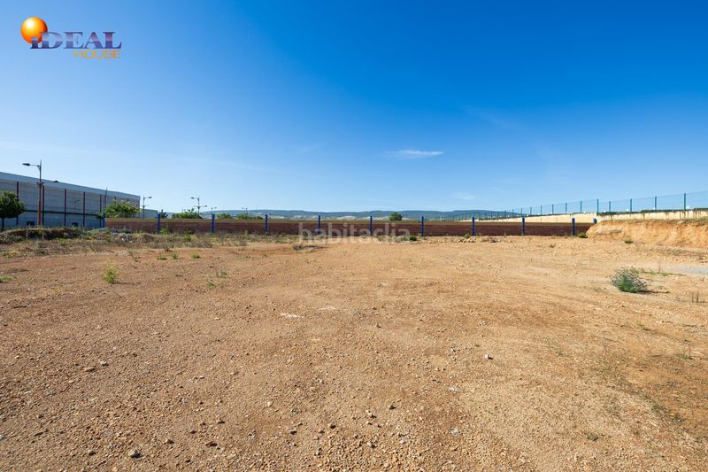 Foto 7a672691-f2e1-4a4d-84e7-d360ade2d979. Solar industrial a Escúzar