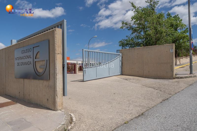 Foto 48f89dff-d600-4c76-9a37-1d2a665f2876. Xalet amb calefacció aparcament piscina a Dílar