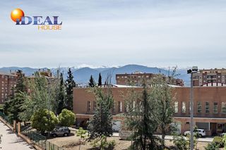 Pis a Castaño - Mirasierra. Gran piso con garaje opcional en mirasierra