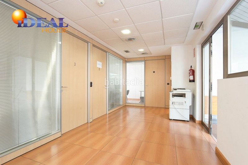 Foto 08780657-d5e6-41f3-8904-f3d29f43f20a. Edifici a Campus de la Salud Armilla
