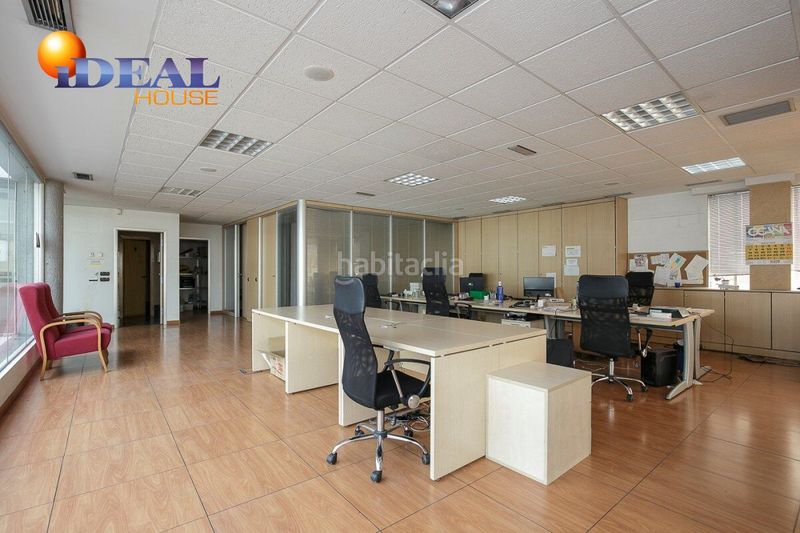 Foto 94efcd5c-501d-4740-8f89-4d7320180f6b. Edifici a Campus de la Salud Armilla