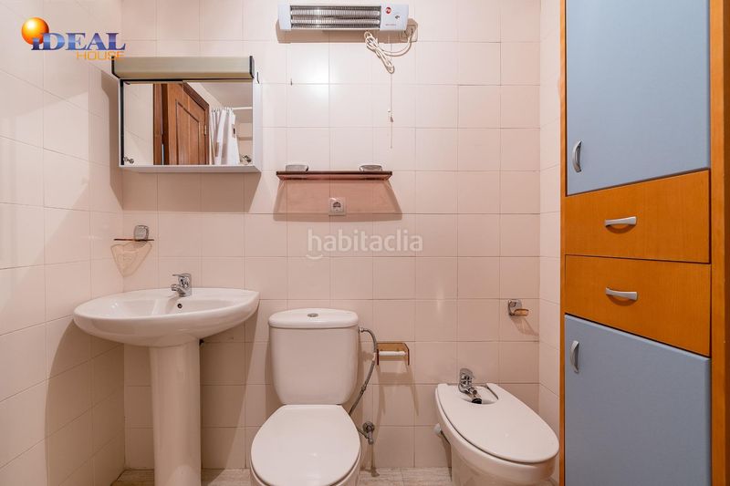 Foto f7c099a7-d09a-4738-a0da-e81e6b409412. Pis amb calefacció a San Francisco Javier Granada