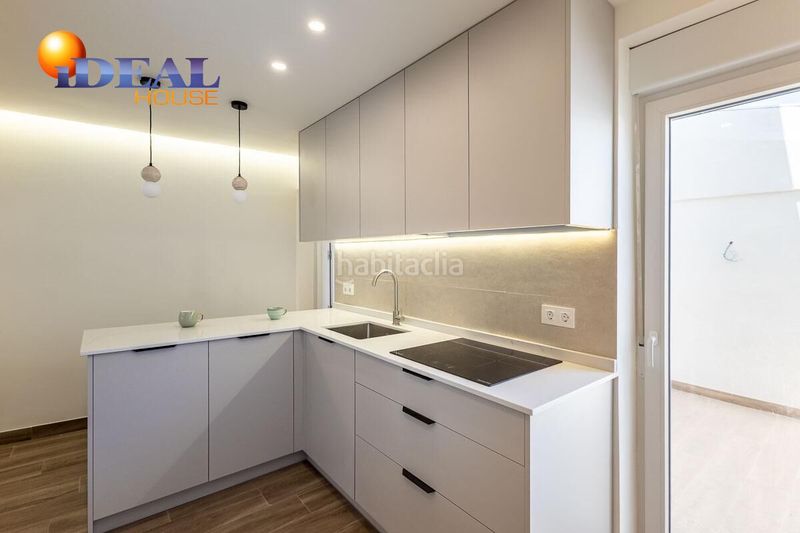 Foto a2564e8e-68d8-4b12-a005-25262bea386f. Casa a Avda. De los Ogíjares Armilla