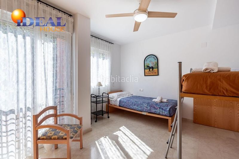 Foto 474819d9-0db1-467d-b9b1-61f9ed1bac16. House with parking pool in Huétor Vega
