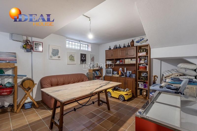 Foto b50b09b4-83df-4aa7-92bb-882fc1afeb6c. House with parking pool in Huétor Vega