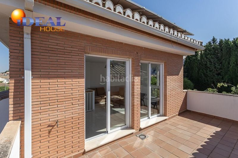 Foto c56f2bf9-a2cc-4a44-ae16-c39d48a14ada. House with parking pool in Huétor Vega