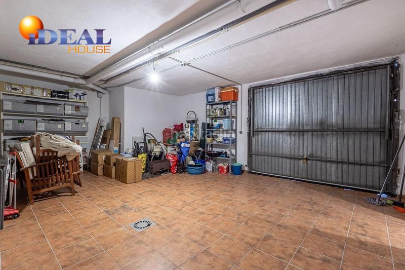 Foto f20a0cf9-a700-4ca0-b2d6-fe61bd172868. House with parking pool in Huétor Vega