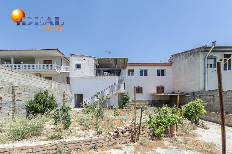 Foto 7bcd2933-b049-4211-ae73-50100623f1cb. Casa amb aparcament a Láchar