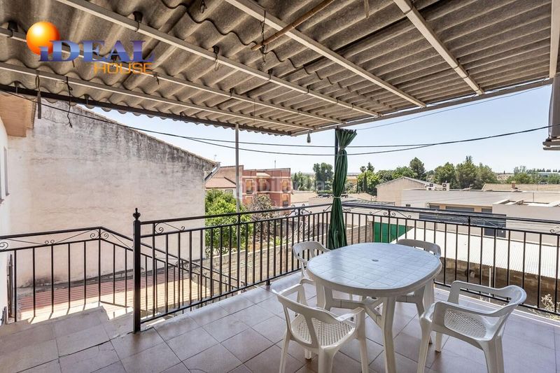 Foto bdb70eb3-9848-441a-a804-cac4f6ff6255. Casa amb aparcament a Láchar