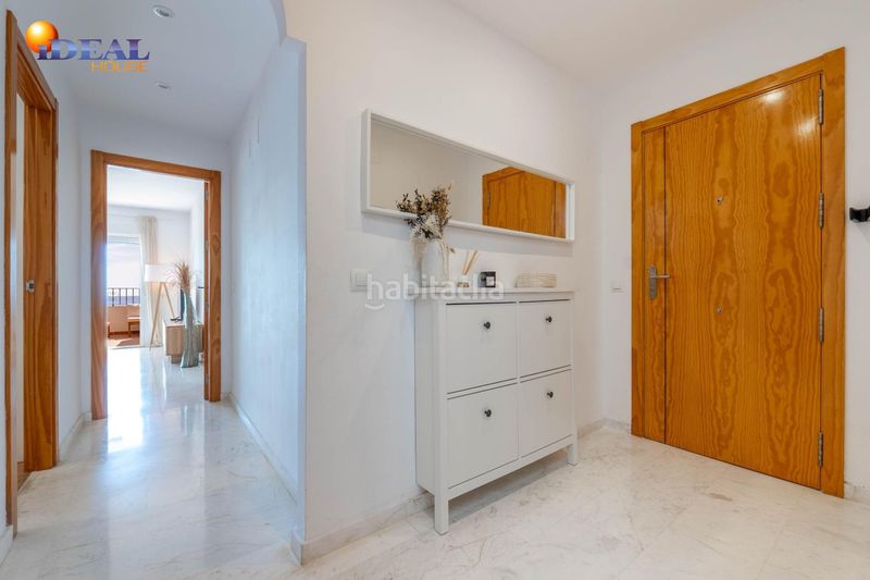 Foto ba13d8d1-6d5c-469b-ad6a-d2c3c4c893a1. Apartament amb piscina a Punta La Mona Almuñécar