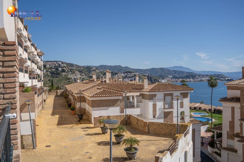 Foto c7d983f6-ae02-4fcf-b0ce-c68944f99c5d. Apartament amb piscina a Punta La Mona Almuñécar