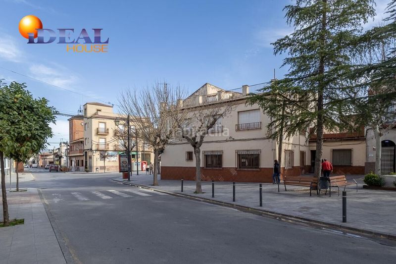 Foto 03d081bb-2ed7-4894-9512-431e93bd0822. Casa en calle lopez de los rios 2 edificio con vivienda y bar restaurante . en Cijuela