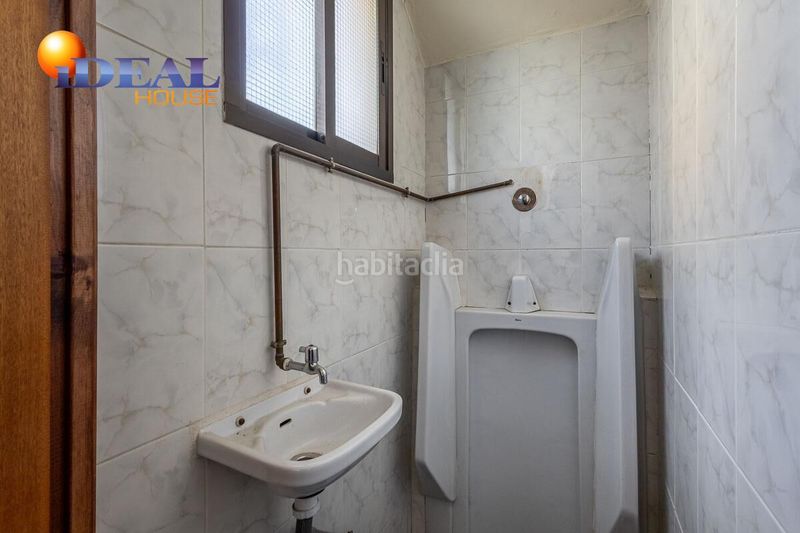 Foto 50322c27-6bdc-4fce-a6e6-2075959853c2. Casa en calle lopez de los rios 2 edificio con vivienda y bar restaurante . en Cijuela