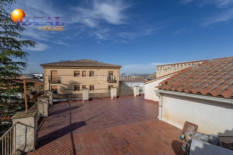Foto 52cd542a-da3b-4aa3-a810-9075eb6a16dd. Casa en calle lopez de los rios 2 edificio con vivienda y bar restaurante . en Cijuela