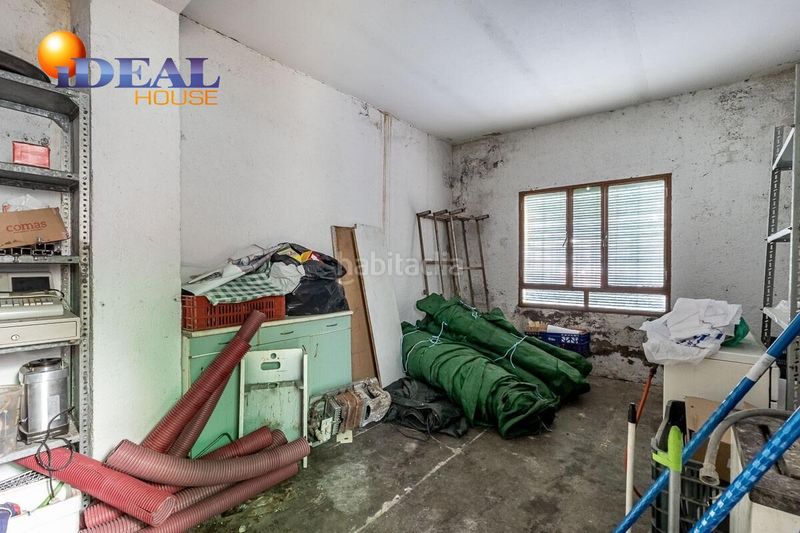 Foto 570553db-c236-4e45-88d3-a084e4435f2d. Casa en calle lopez de los rios 2 edificio con vivienda y bar restaurante . en Cijuela