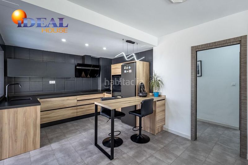 Foto 950d4c0b-7969-43b2-b819-25b16cfe6b31. Casa amb aparcament a Barrio de la Vega Monachil