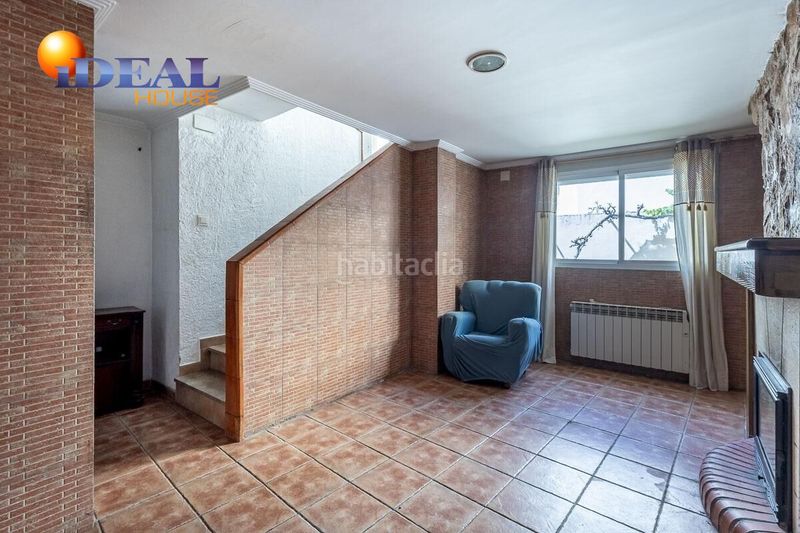 Foto 51be76a2-48d8-4914-9a2e-bc39a66b5920. Casa adosada adosado en huetor vega en Huétor Vega