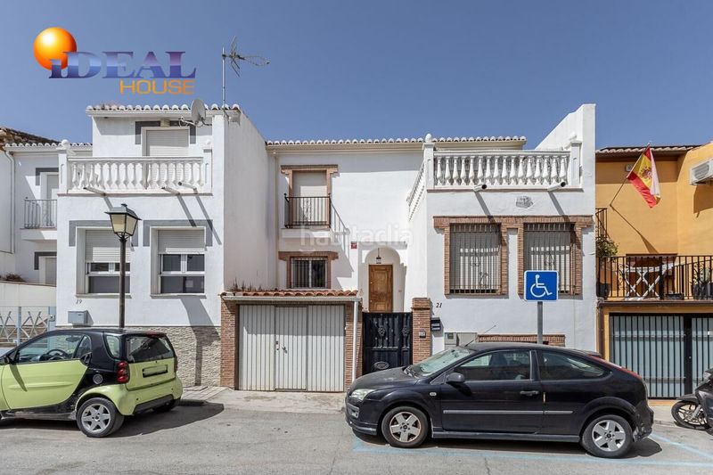 Foto cdc27557-af8f-49db-8fc0-5f8498e6f34e. Casa adosada adosado en huetor vega en Huétor Vega