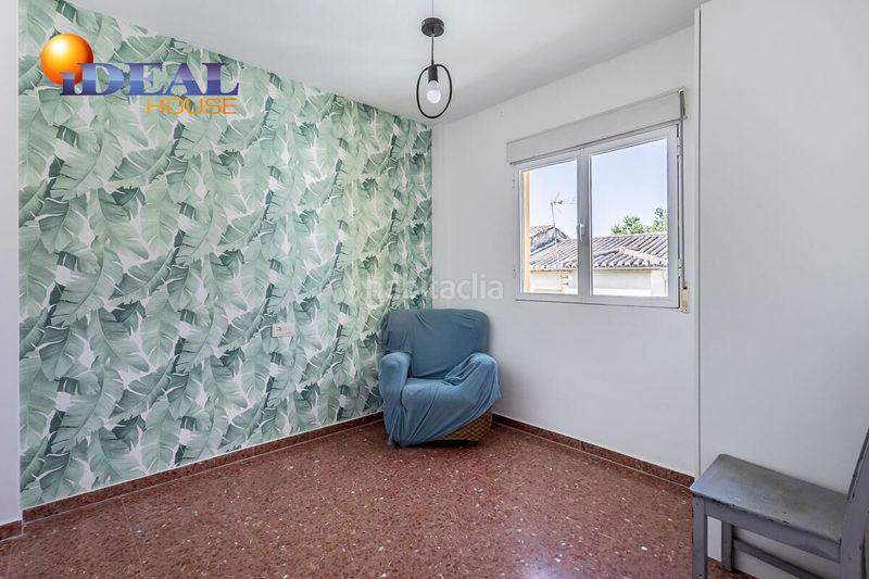 Foto f50f73df-6253-4ac5-aa5e-cc75b21a319f. Casa adosada adosado en huetor vega en Huétor Vega