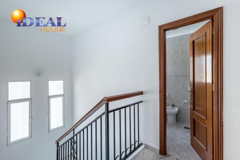 Foto f6184b98-471f-4e8d-a660-e4aa0f190162. Casa adosada adosado en huetor vega en Huétor Vega
