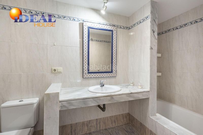 Foto 12a8fcee-ea03-4d3d-856c-5219313c8842. Piso apartamento en playa poniente, en Playa de Granada Motril