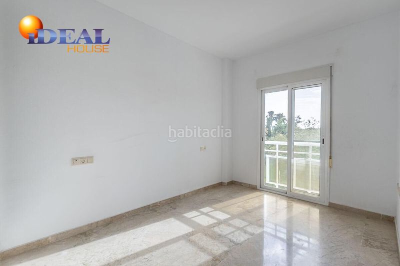 Foto 34d65984-f3a2-46ba-bff8-9e13c76fa7a5. Piso apartamento en playa poniente, en Playa de Granada Motril
