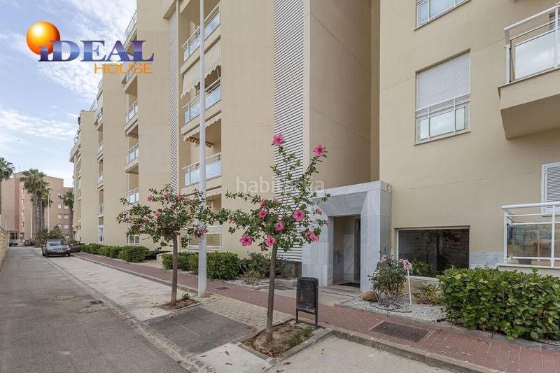 Foto 5e2c4717-6a9a-4b46-b7f2-f5c2d3affffd. Piso apartamento en playa poniente, en Playa de Granada Motril