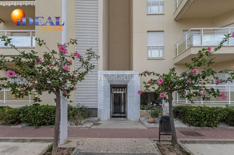 Foto b27056da-c874-452b-ab6a-0ab7214e8bb5. Piso apartamento en playa poniente, en Playa de Granada Motril