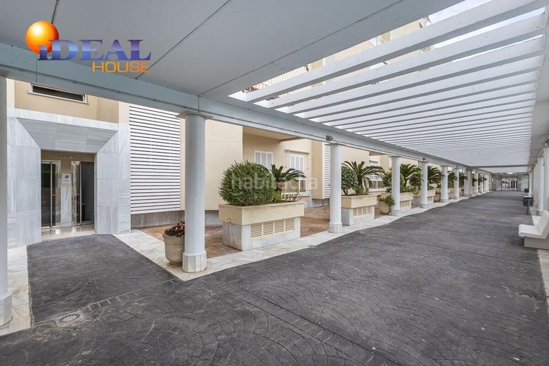 Foto fdfbca75-8734-42df-a772-e3f63369ef8f. Piso apartamento en playa poniente, en Playa de Granada Motril