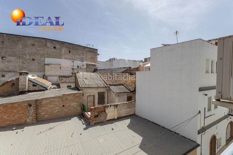 Foto b24dd40d-deed-4ed7-b7ad-29c36d8efdc5. Pis a Maracena