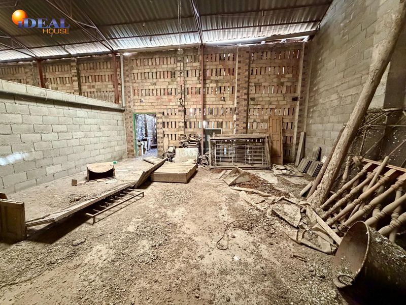 Foto b99ebaf8-8a9f-4d1f-bd6f-92bc0dacf140. Local comercial a calle pablo neruda 57 a Fuente Vaqueros