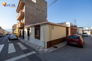 Casa adosada en Motril  ciudad
