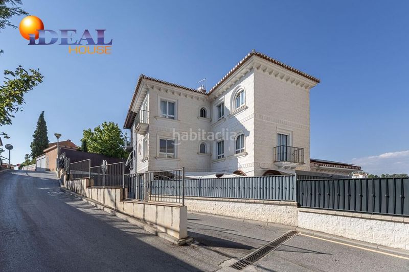 Foto af427a1c-70de-4321-9f8f-c812afede0c3. Casa amb calefacció aparcament a Gójar