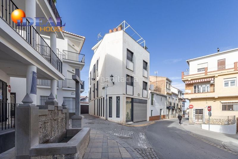 Foto 18c1a4c3-1ff1-4fae-8e0b-8ba0eb5d955e. Edifici a Dílar