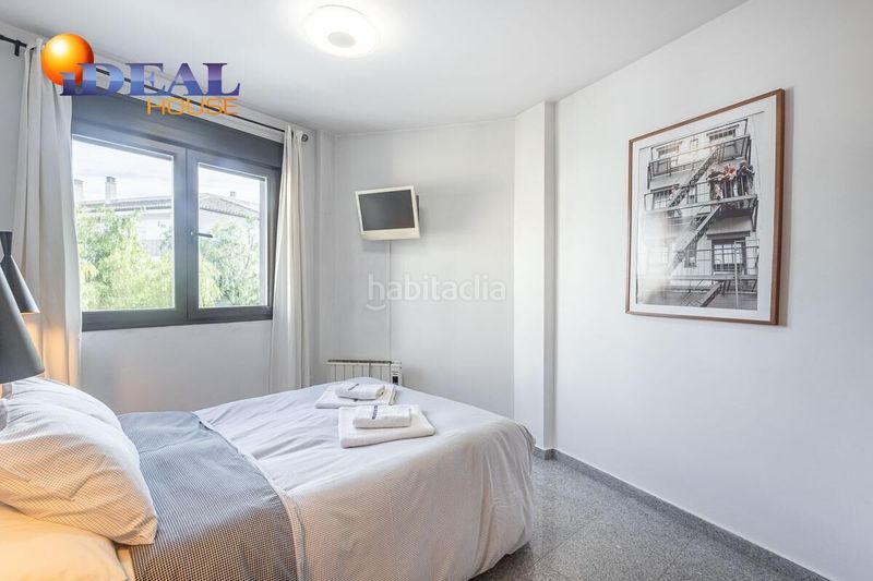 Foto 9b19403e-9328-4f29-96e4-698f25e4df62. Edifici a Dílar