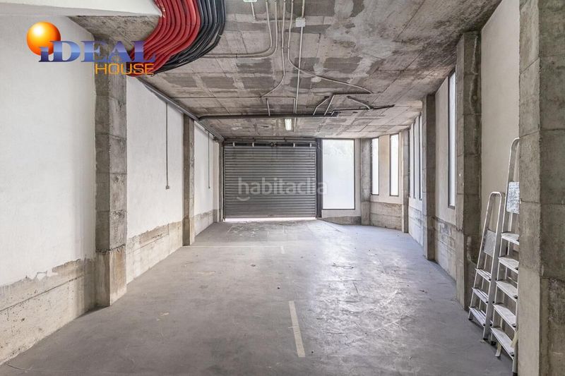 Foto bf5fa832-1a26-4a4e-887d-bccfe3da98c6. Edifici a Dílar