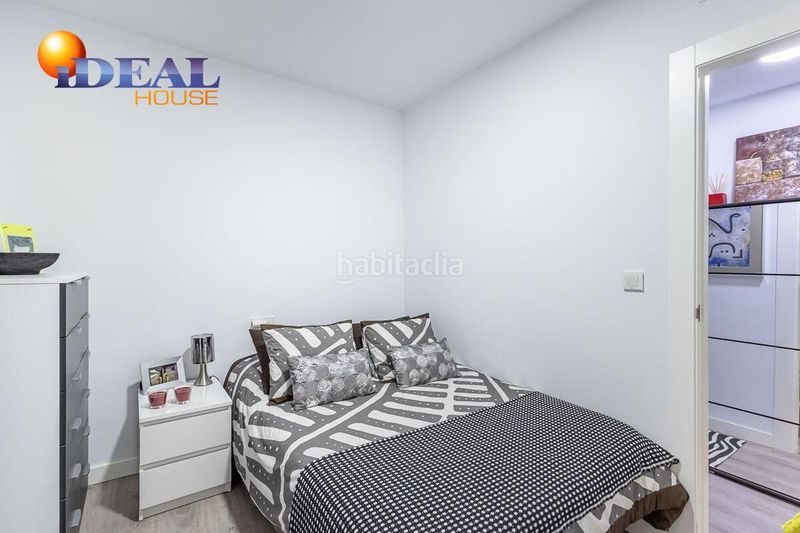 Foto 5b062e79-add9-43c0-8691-4bab37ad64f2. Pis amb aparcament a Maracena