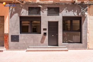 Pis  Calle recoletos. Piso a estrenar de 1 dormitorio con vestidor junto a ciencias!
